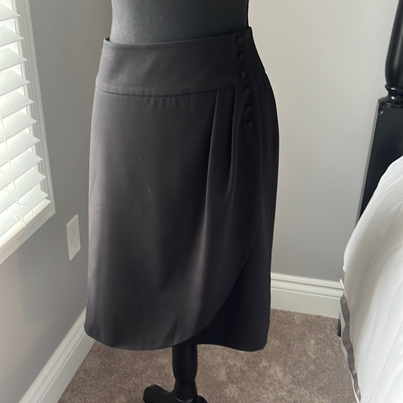 Kensie Black portfolio Skirt. Size 10 - Picture 1 of 3